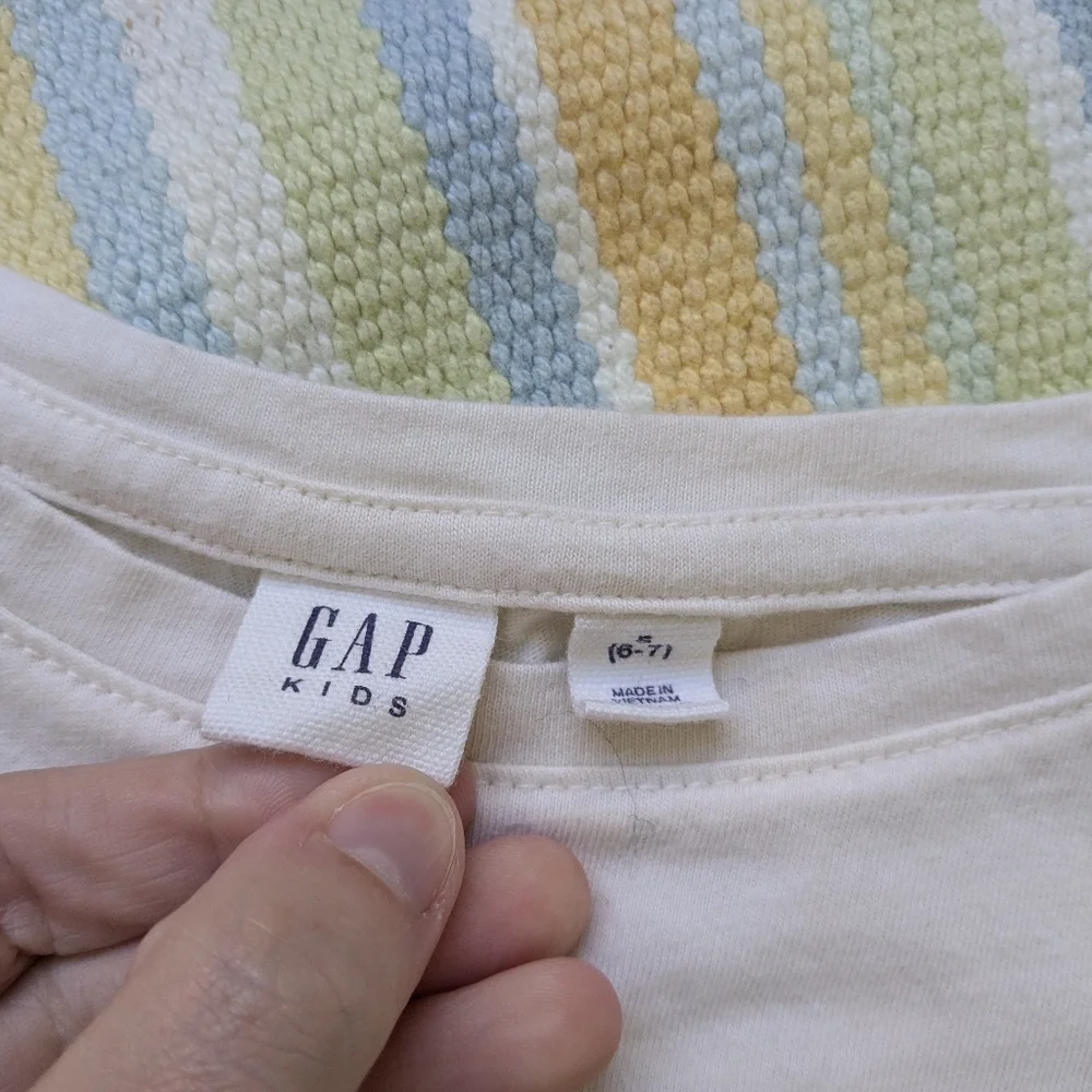 GAP sequin hamburger long sleeve tee Small 6/7